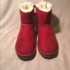 Red uggs